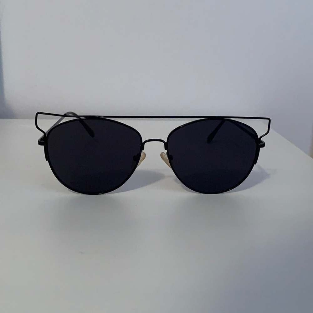 Aldo black sunglasses